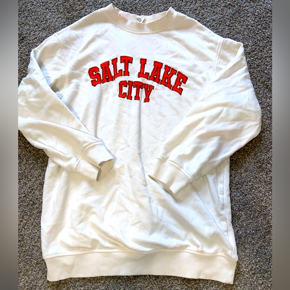 H&M sweatshirt